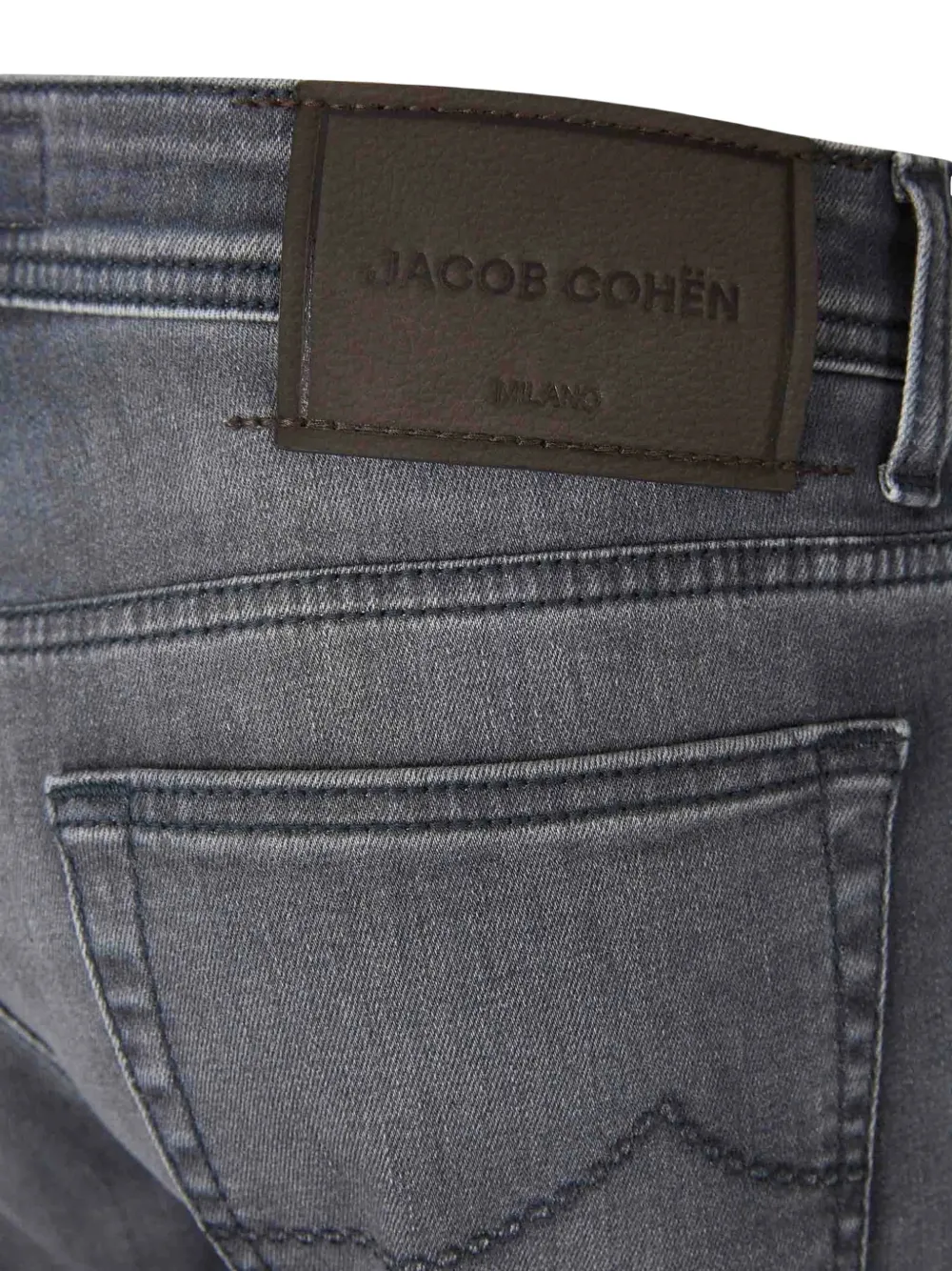 Jacob Cohën Slim-fit jeans met logopatch Grijs