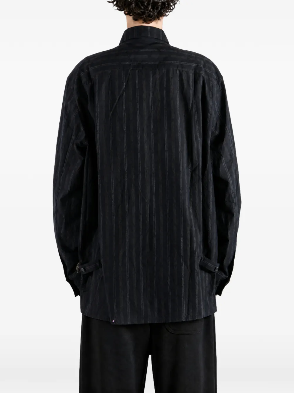 Ziggy Chen vertical-stripe ruched shirt Zwart