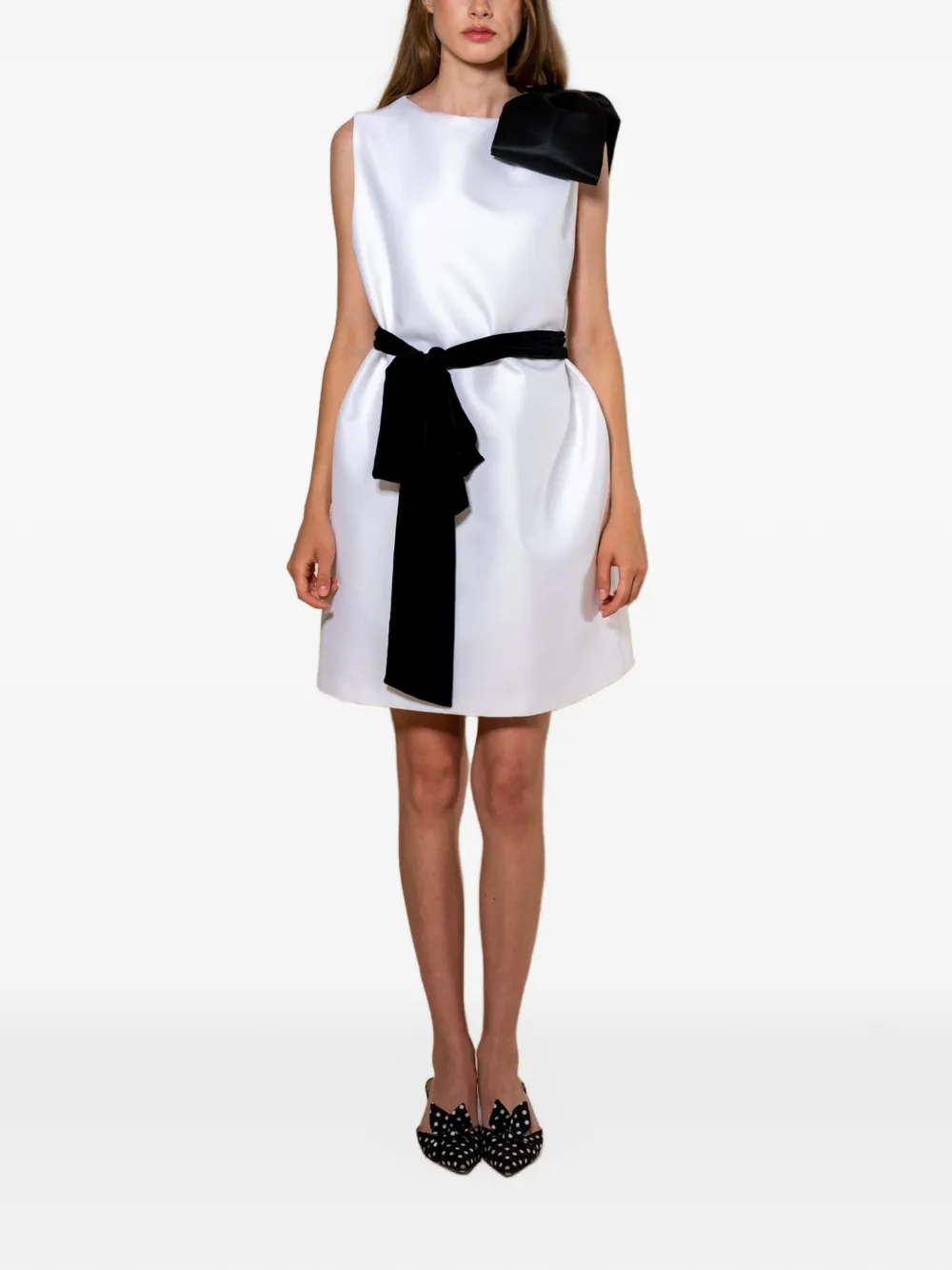 Styland 보우 디테일 민소매 미니 드레스 In White