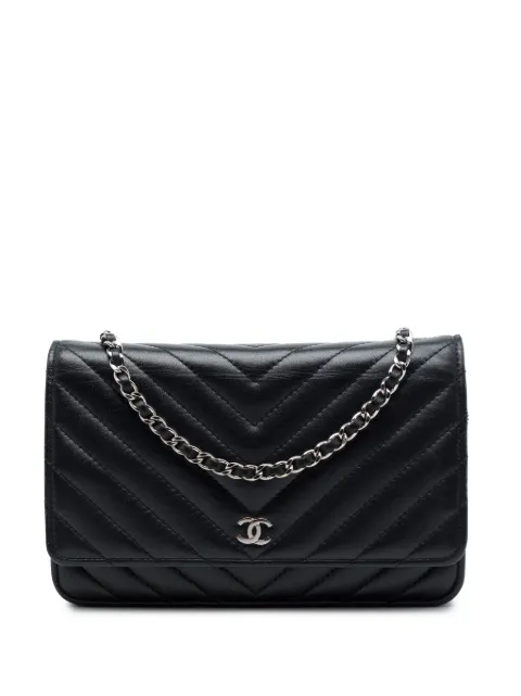 CHANEL Pre-Owned 2017-2018 CC Chevron Lambskin Wallet On Chain crossbody bag