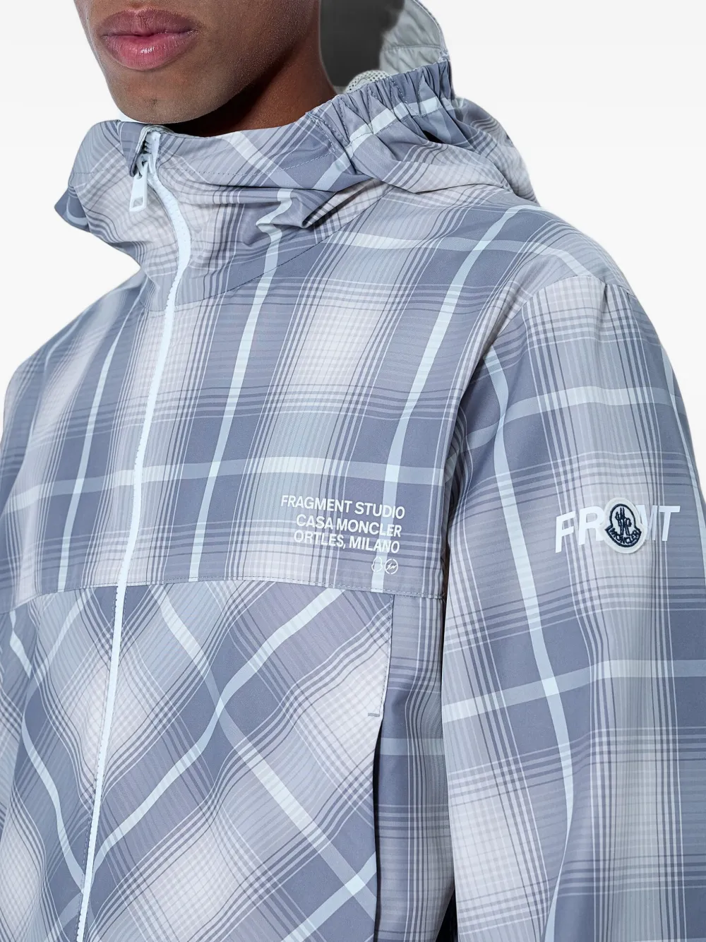 Moncler x Fragment Jitsuyō geruit windjack Grijs