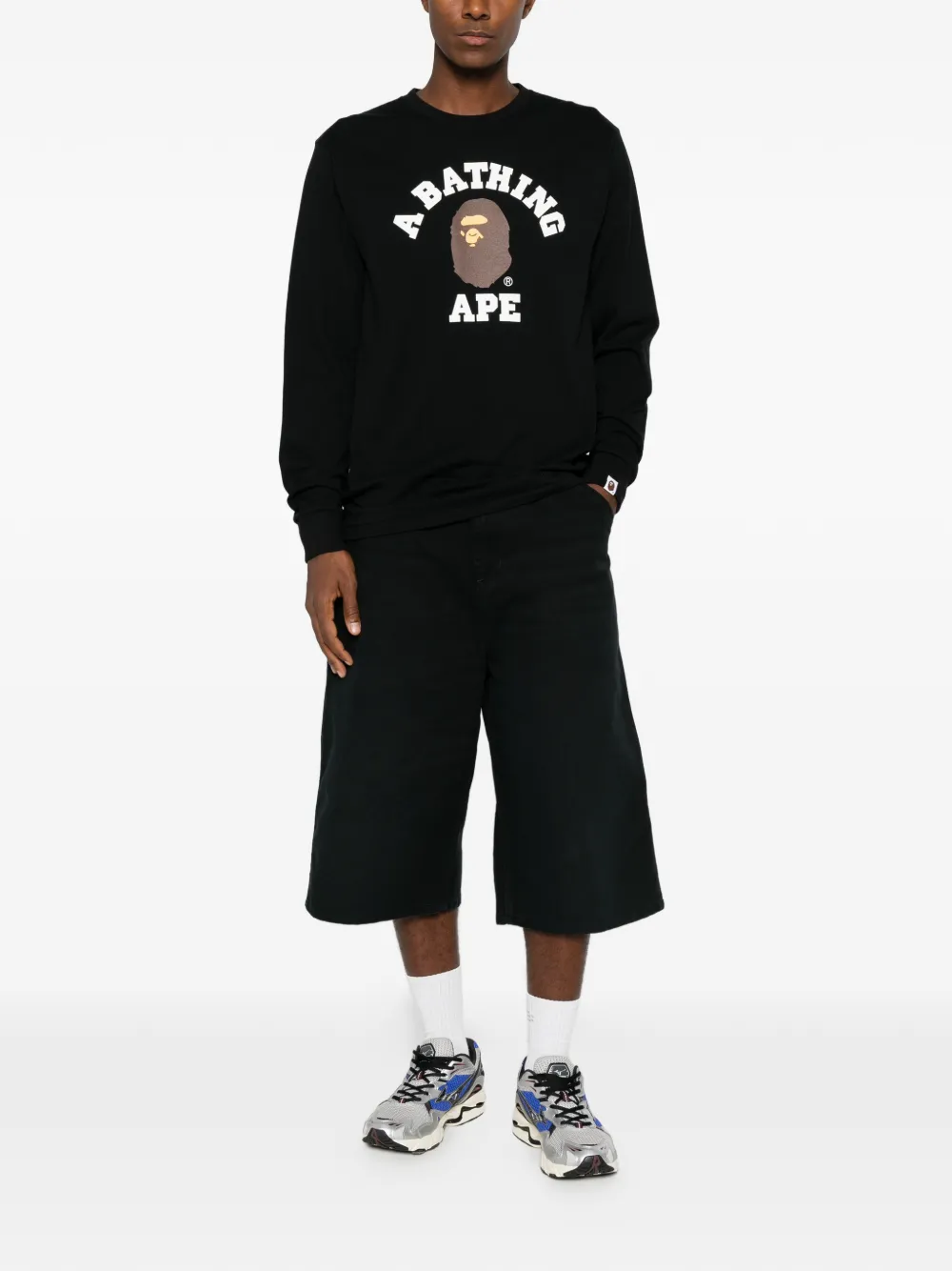 A BATHING APE College Ape Head T-shirt Zwart
