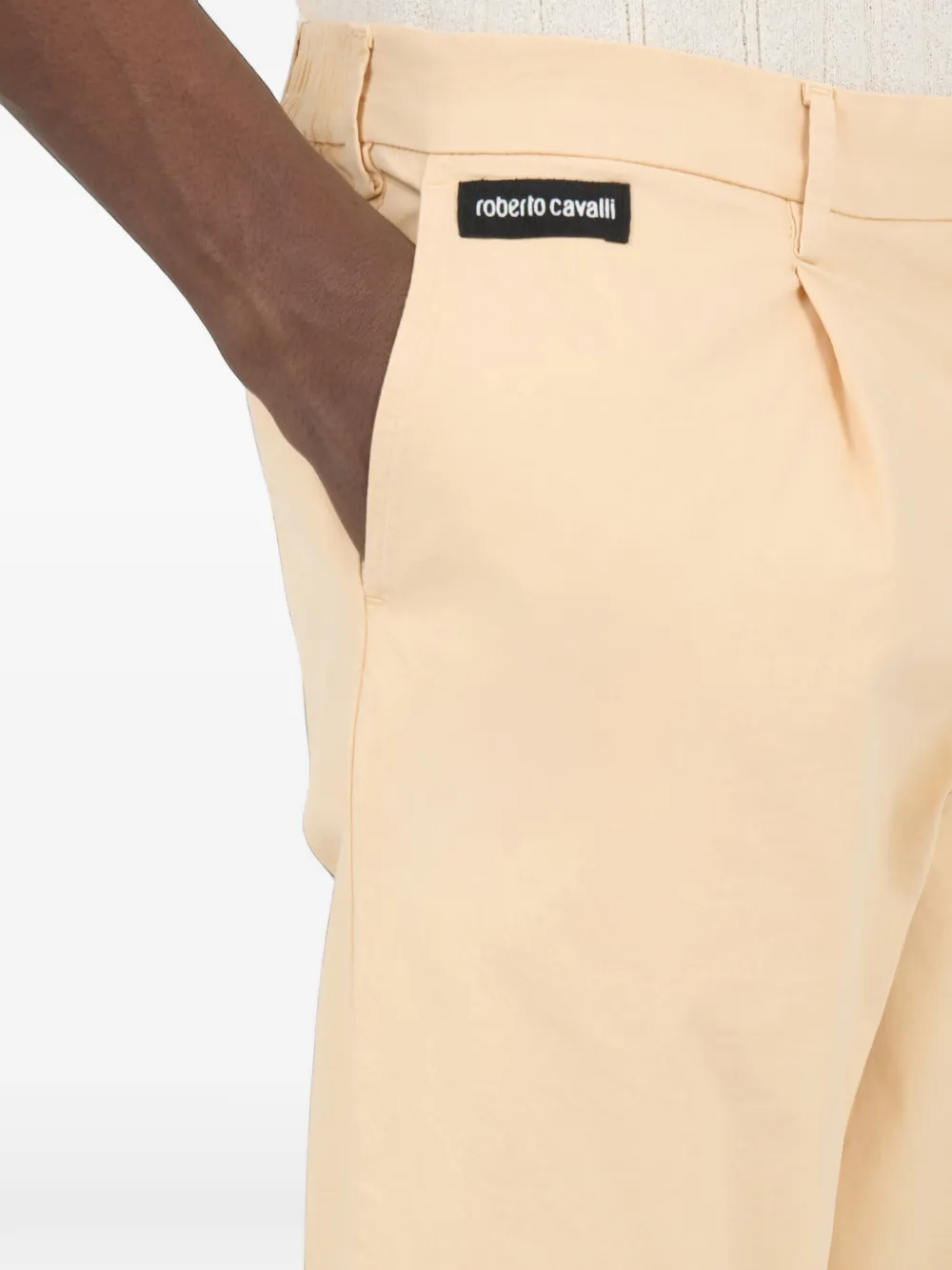 Roberto Cavalli Katoenen plooibroek met logo-patch Beige