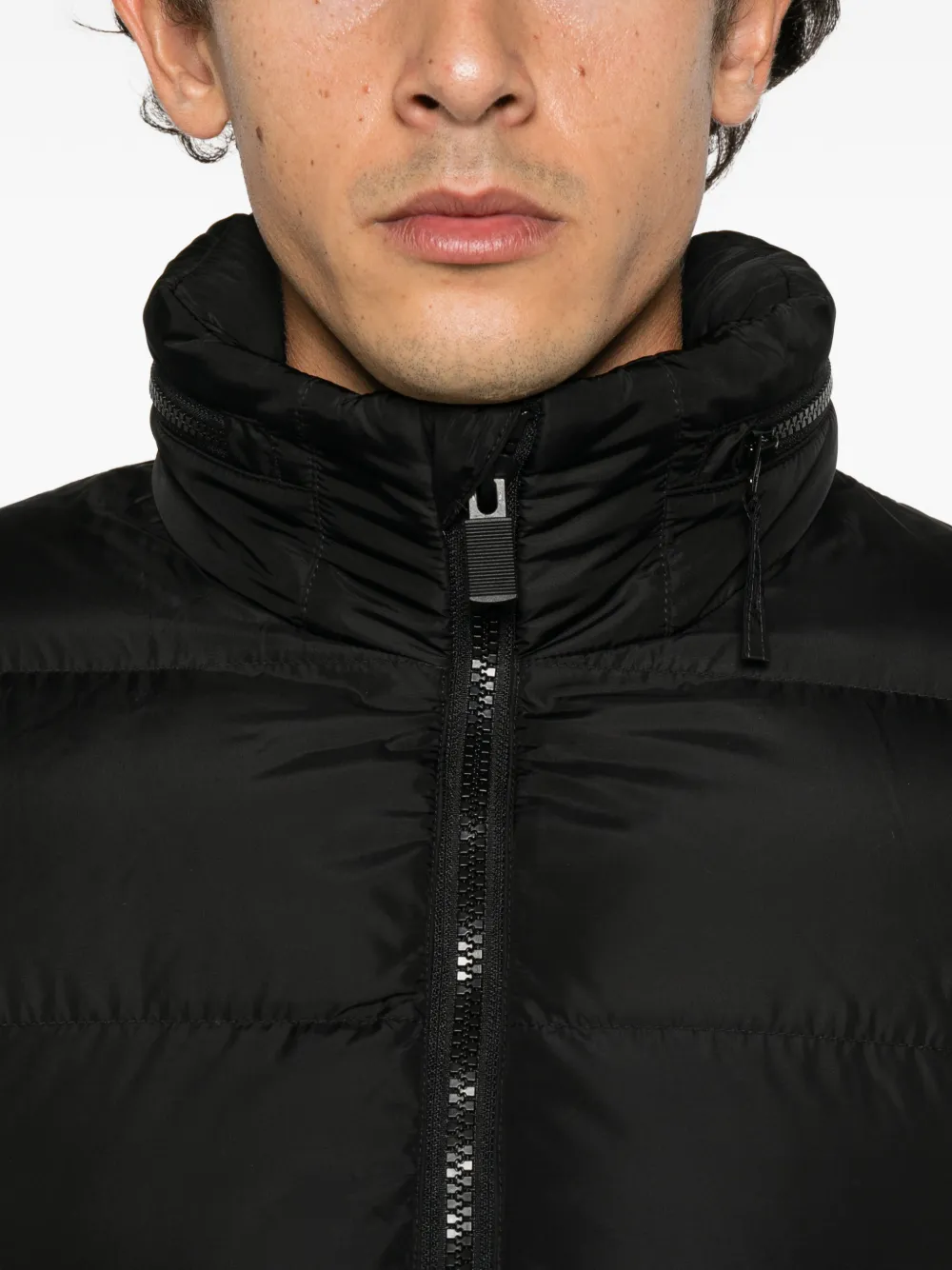 ASPESI quilted hooded jacket Zwart