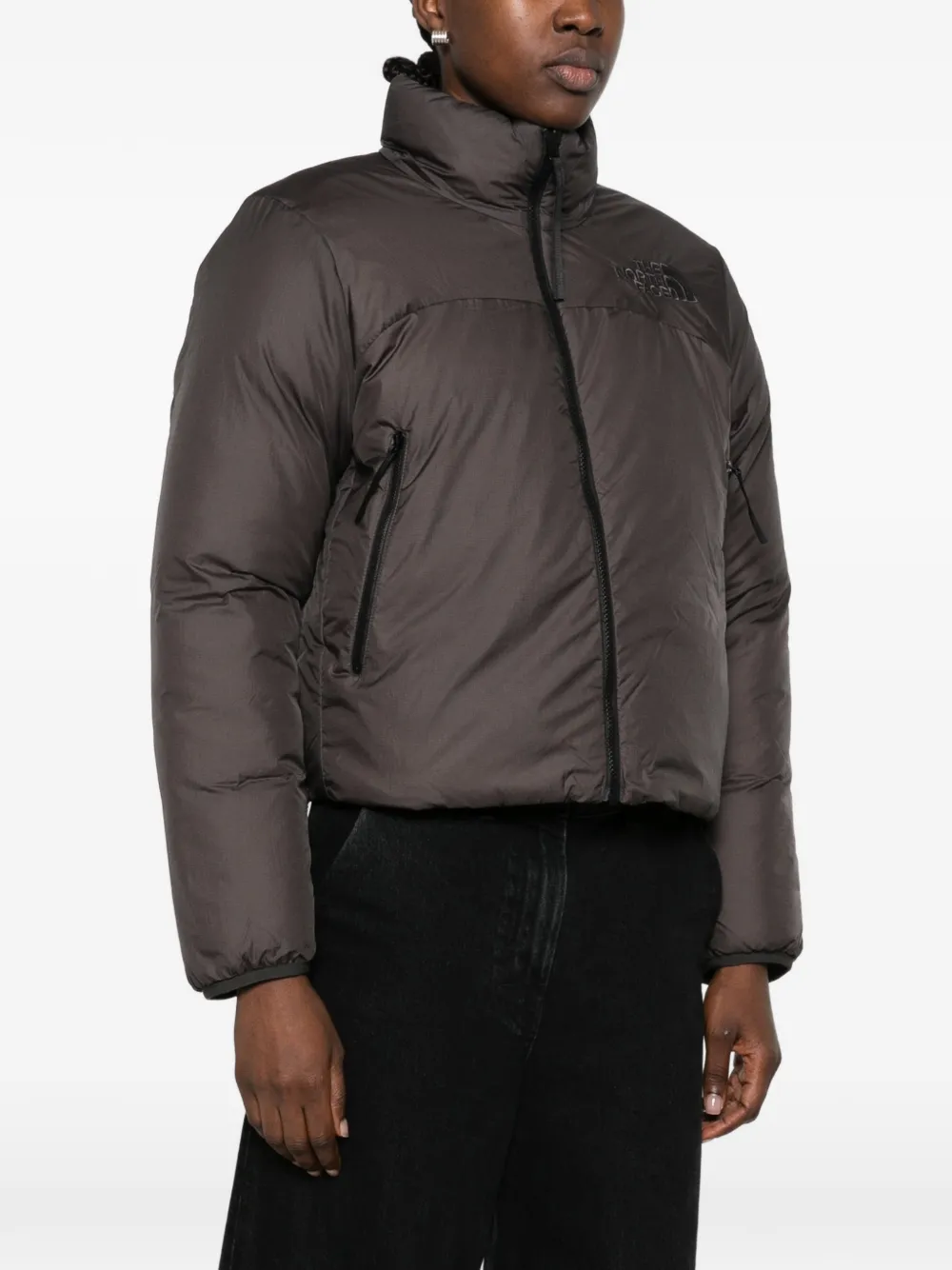 The North Face logo-embroidered reversible puffer jacket Grijs