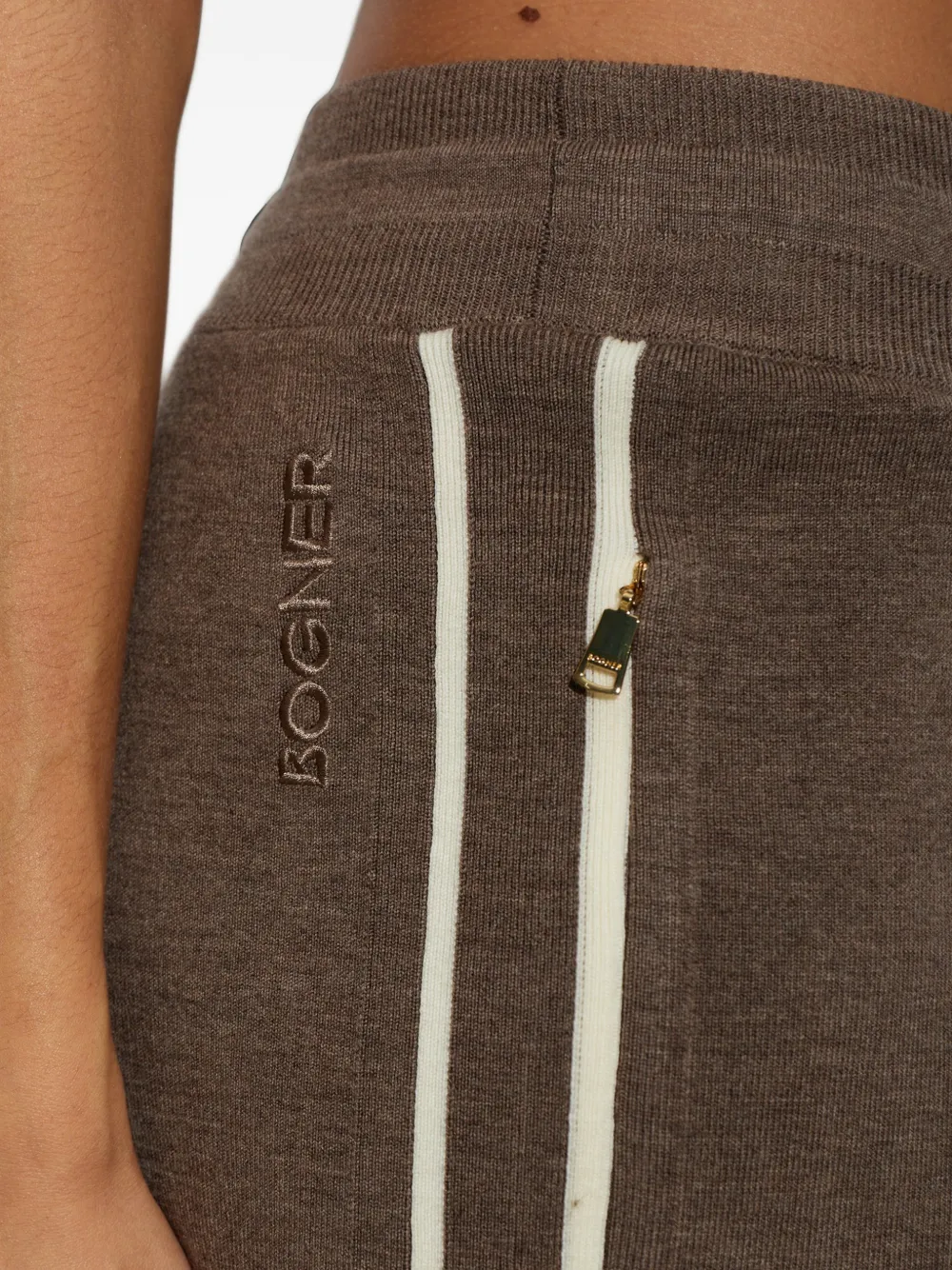 BOGNER Calotta trainingsbroek met zijstreep Bruin