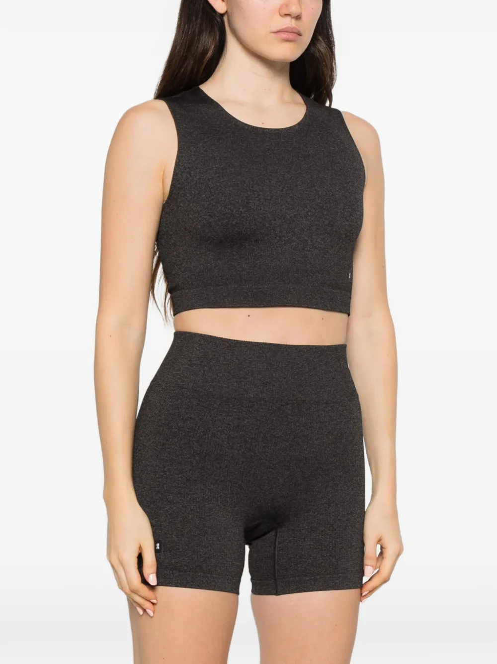 On Studio knit performance crop top Grijs