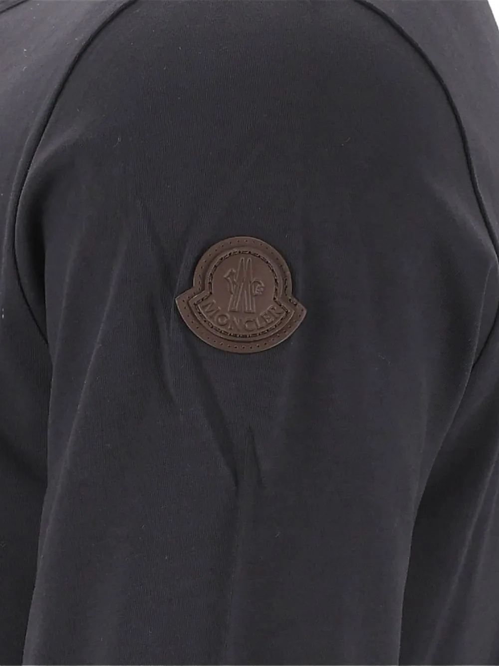 Moncler T-shirt met leren patch en lange mouwen Blauw