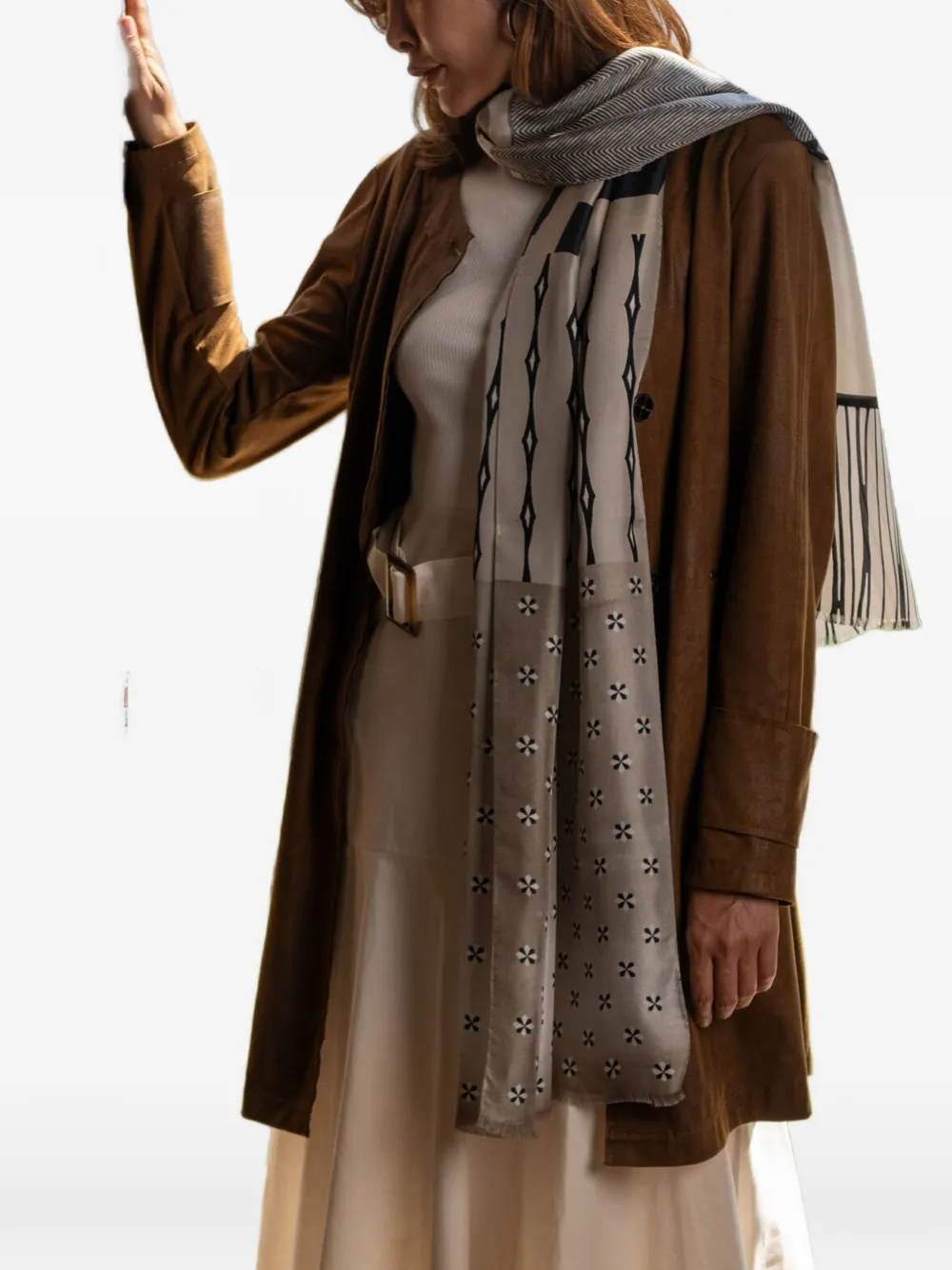 Elizabetta Atri zijden sjaal Beige