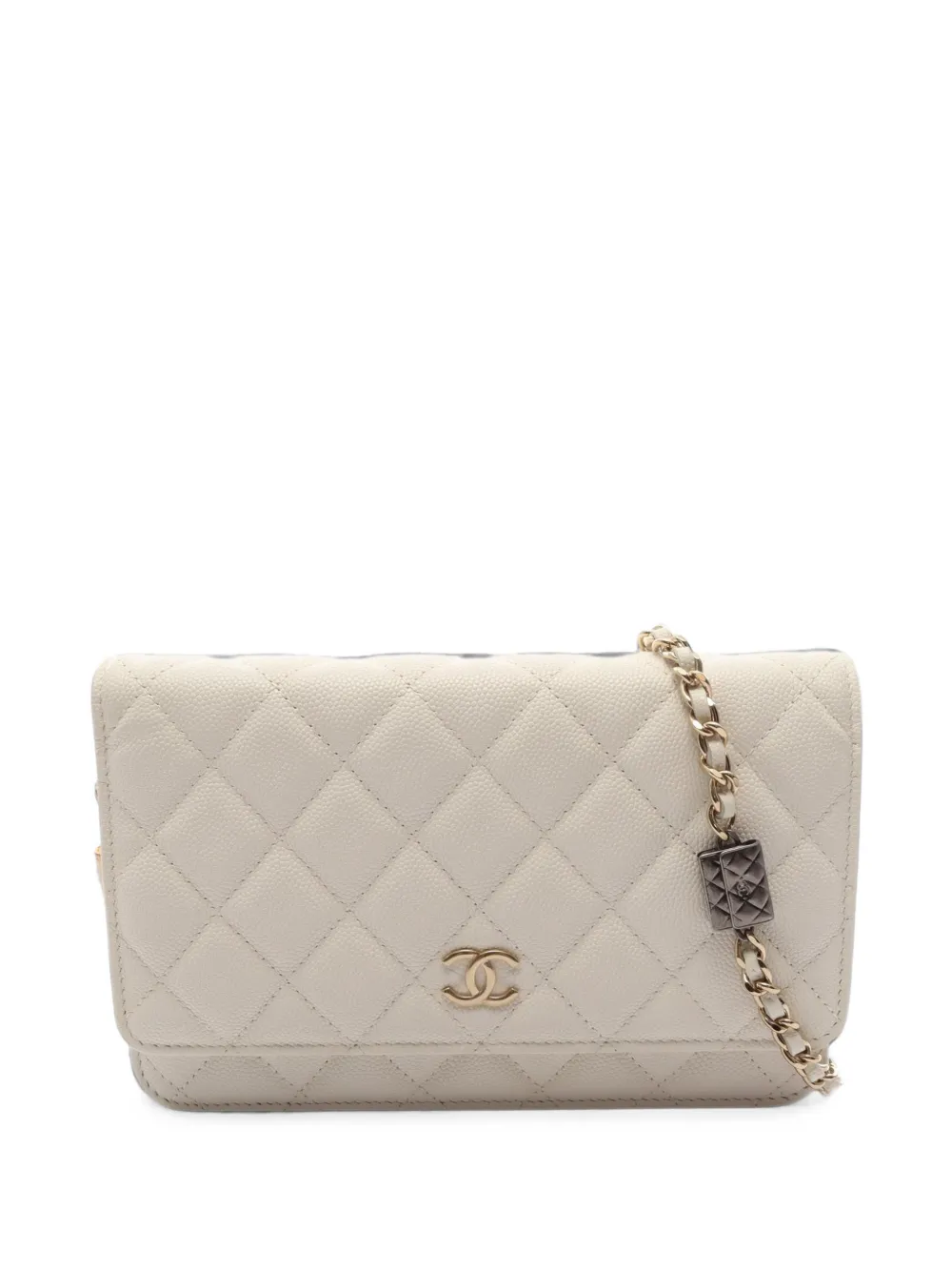 CHANEL Pre-Owned 2021 diamond-quilted shoulder bag - Bianco