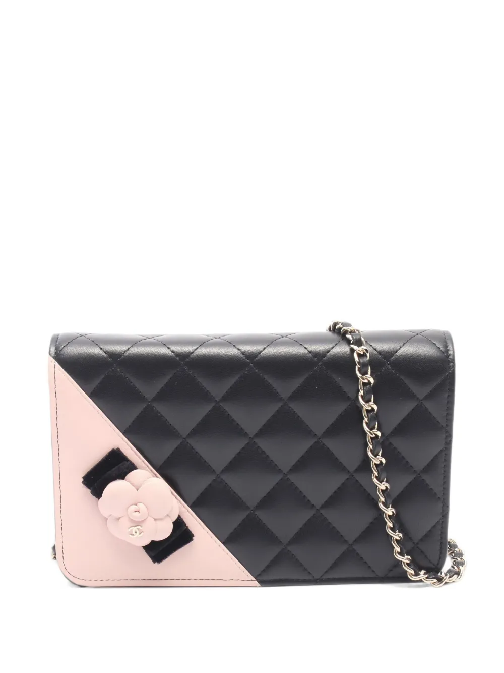 CHANEL Pre-Owned 1991-1994 Matelassé Camellia wallet on chain - Nero