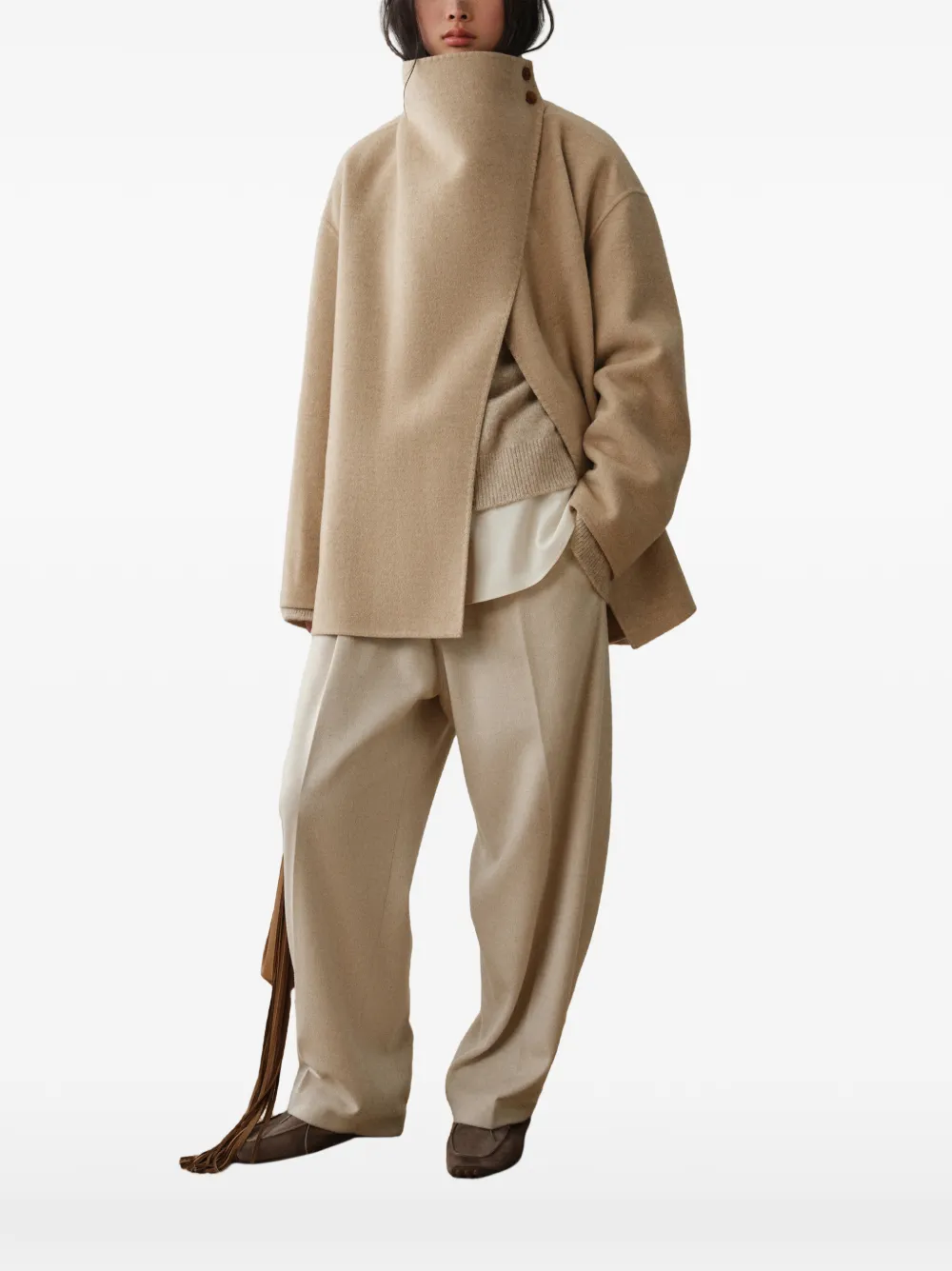 LESS Jas met hoge hals Beige