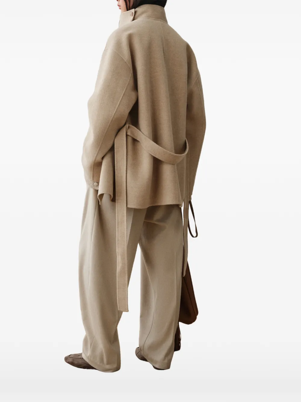 LESS Jas met hoge hals Beige