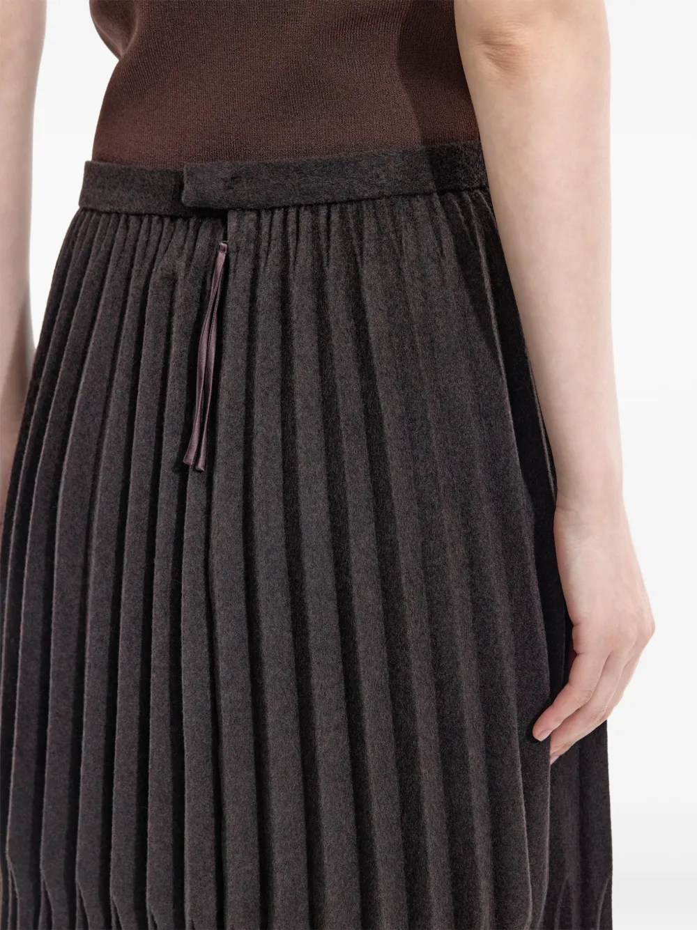 JNBY pleated A-line midi skirt Grijs