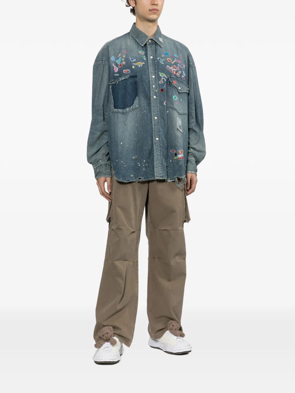 Maison MIHARA YASUHIRO kids sticker printed denim shirt Blauw