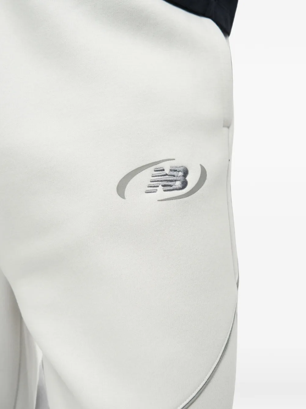 New Balance Trainingsbroek met geborduurd logo Beige
