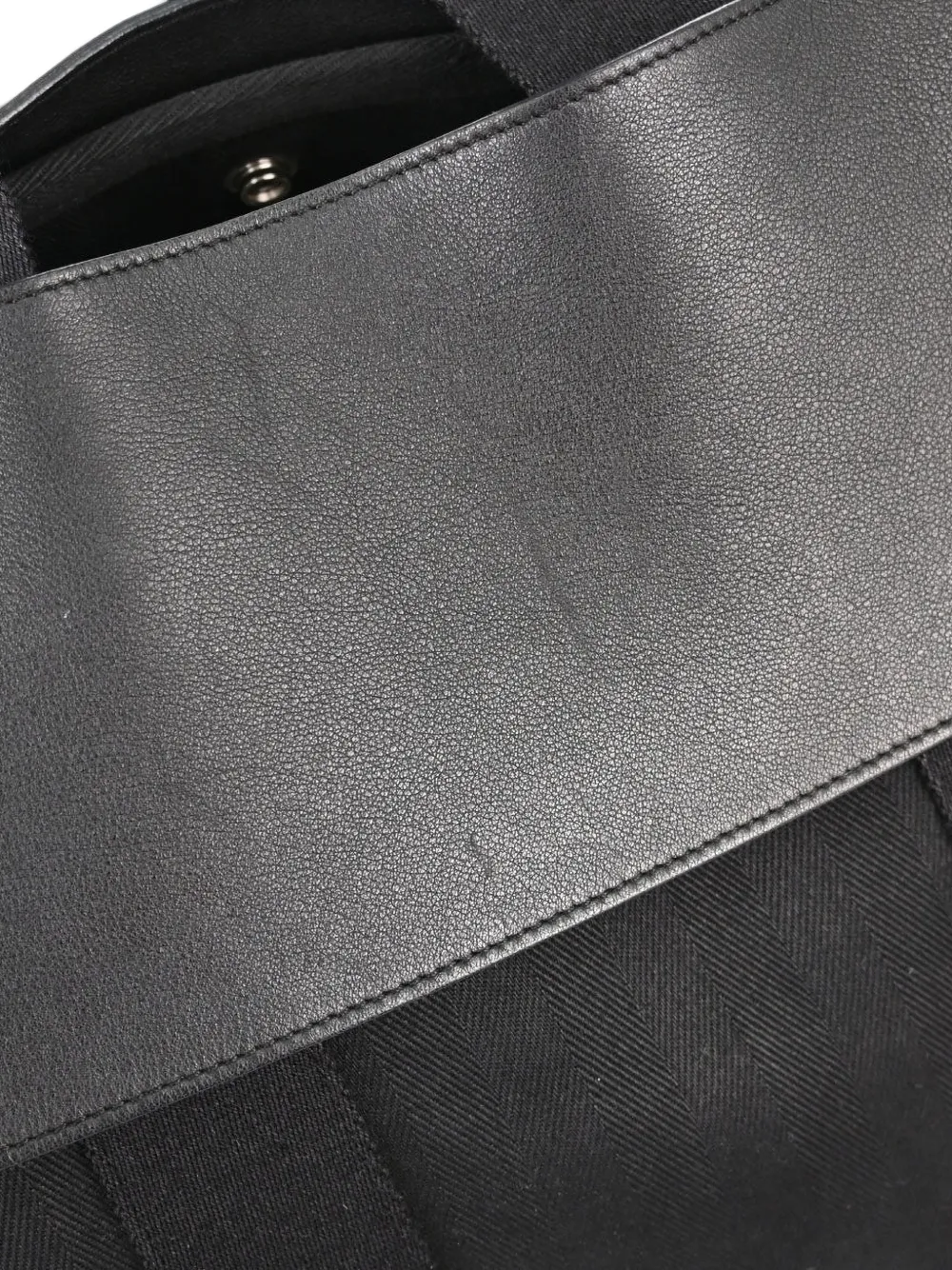 Hermès Pre-Owned Valparaiso GM Toile Chevrons tote bag - Noir Hermès Pre-Owned Valparaiso GM Toile Chevrons tote bag - Noir