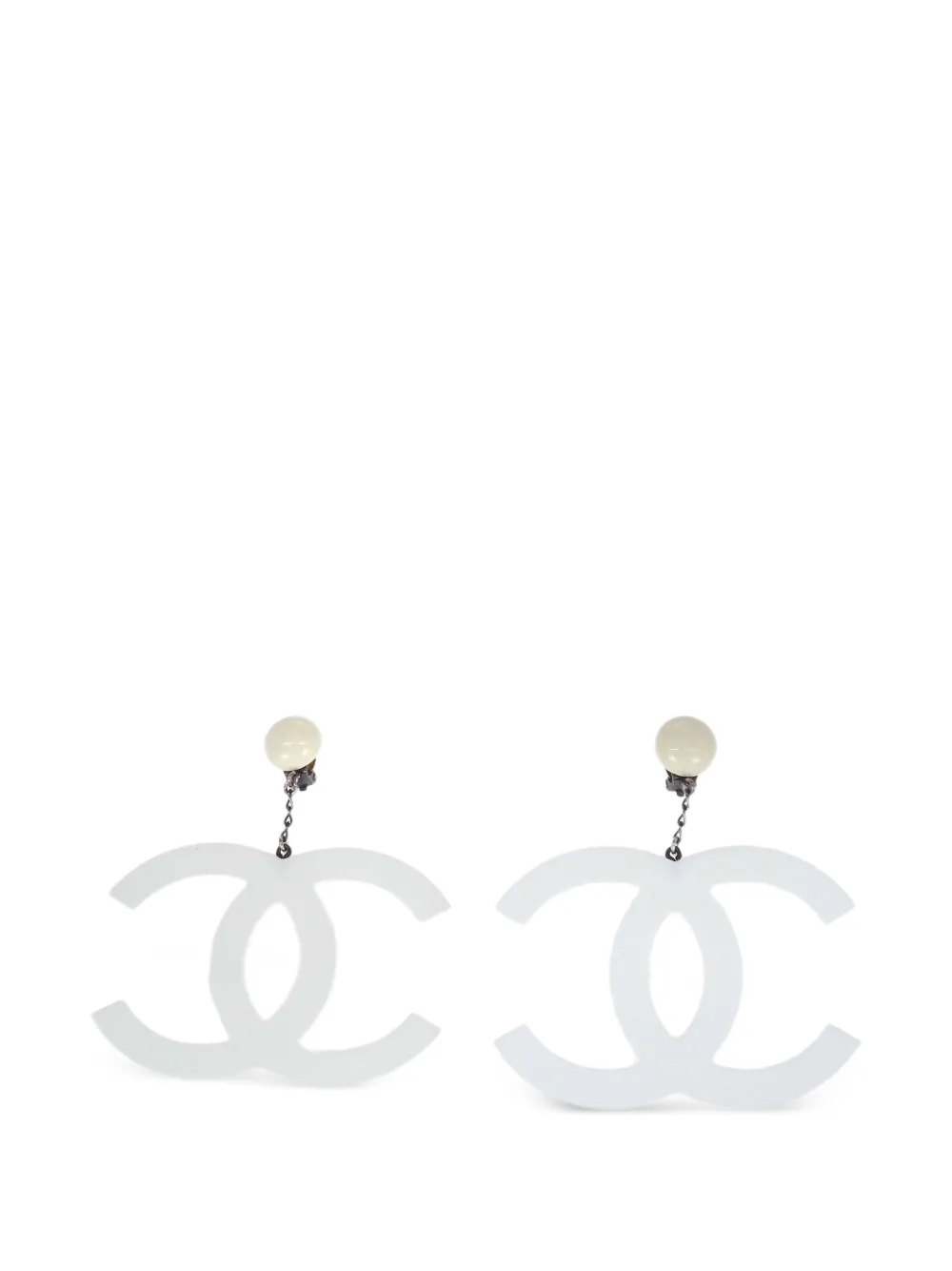 CHANEL Pre-Owned CC drop clip-on earrings - White