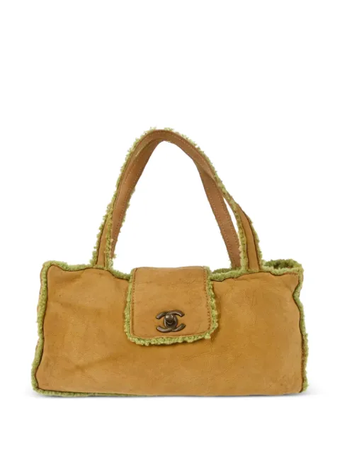 CHANEL Pre-Owned bolsa de hombro con ribete de lana y cierre giratorio CC 1997-1999