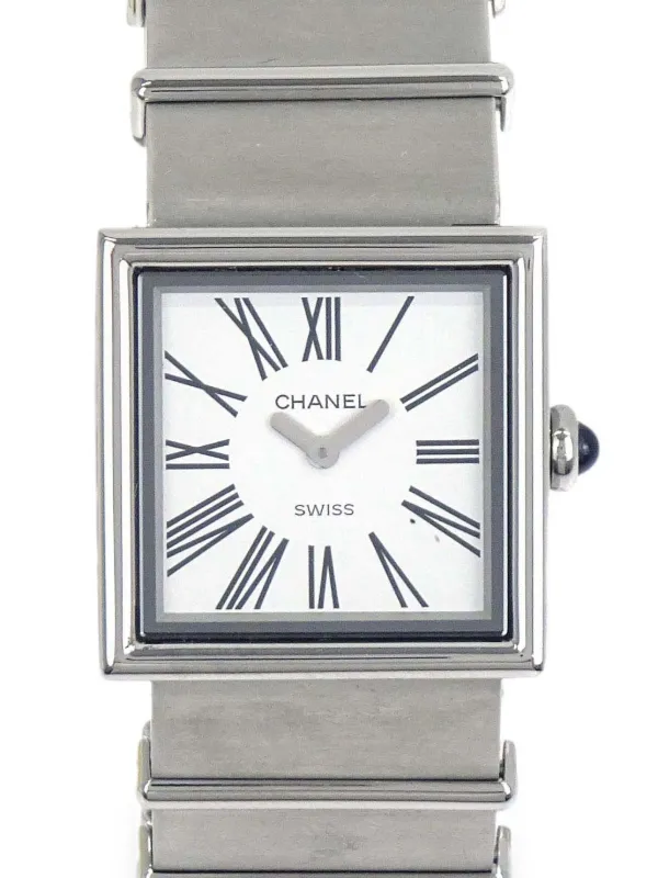 Chanel Pre-owned Mademoiselle 22mm Watch in White