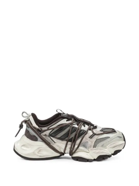 adidas XLG Runner Deluxe 2.0 sneakers