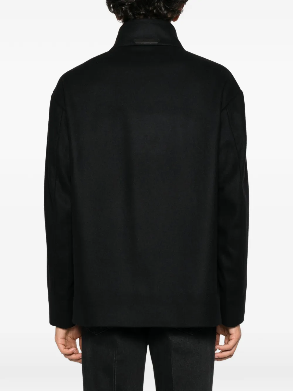 Hevo button-up high-neck coat Zwart