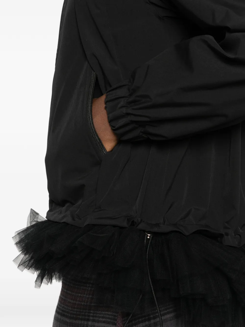 Noir Kei Ninomiya tulle-trim hooded jacket Zwart