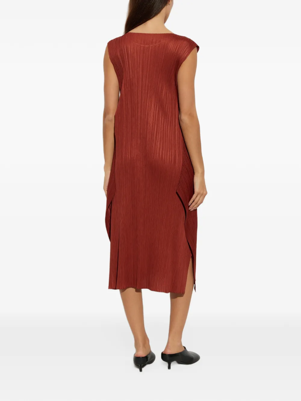 Pleats Please Issey Miyake Monthly Colors September geplooide mouwloze midi-jurk Bruin