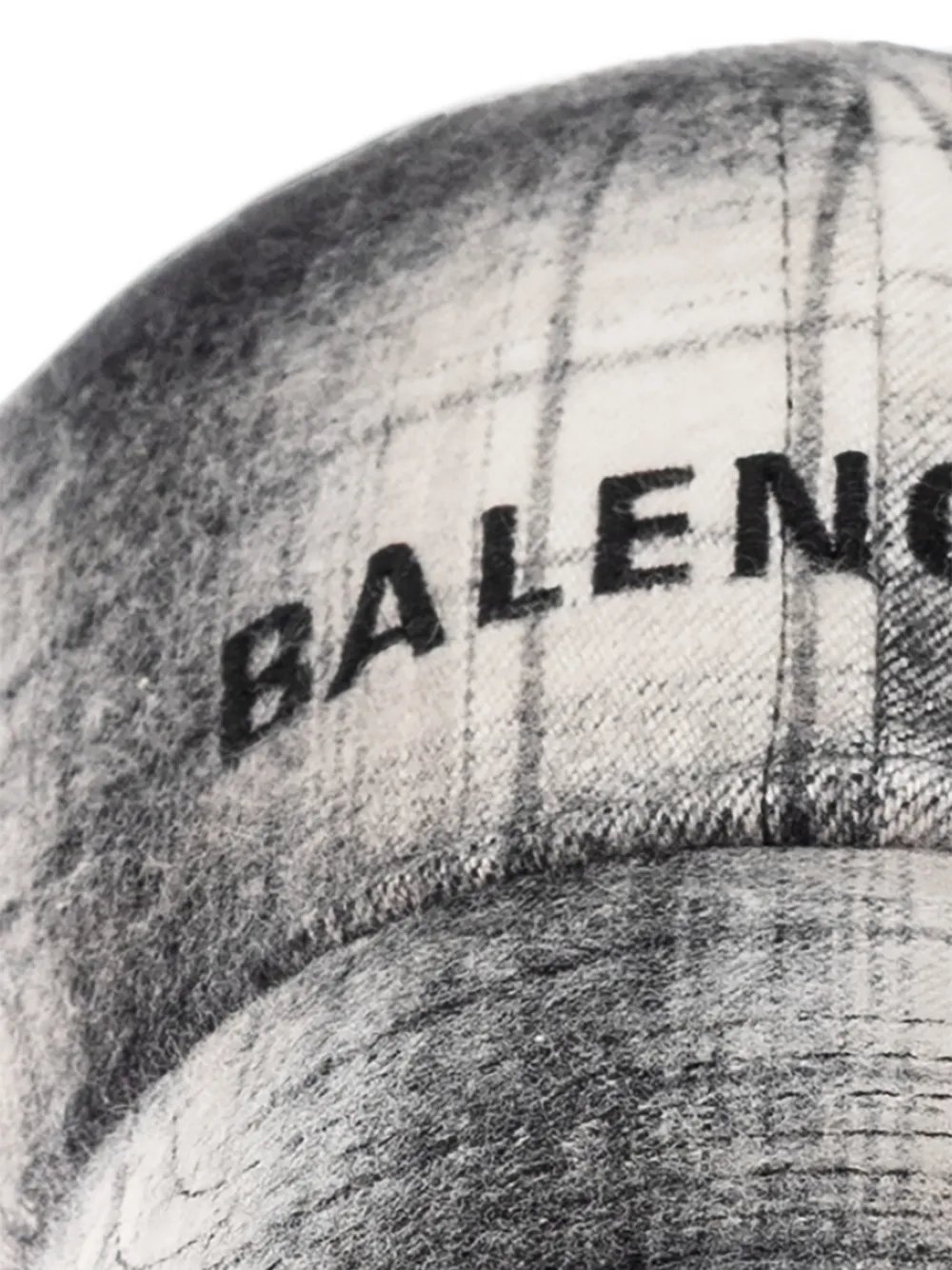 Balenciaga Pet met geborduurd logo Grijs