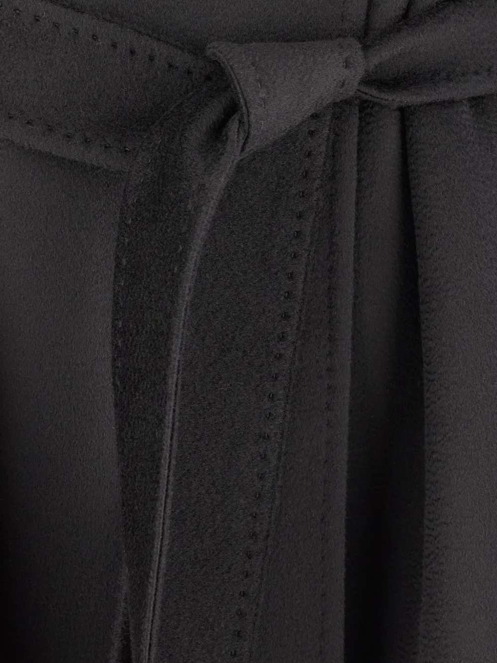 Max Mara belted wrap coat Zwart