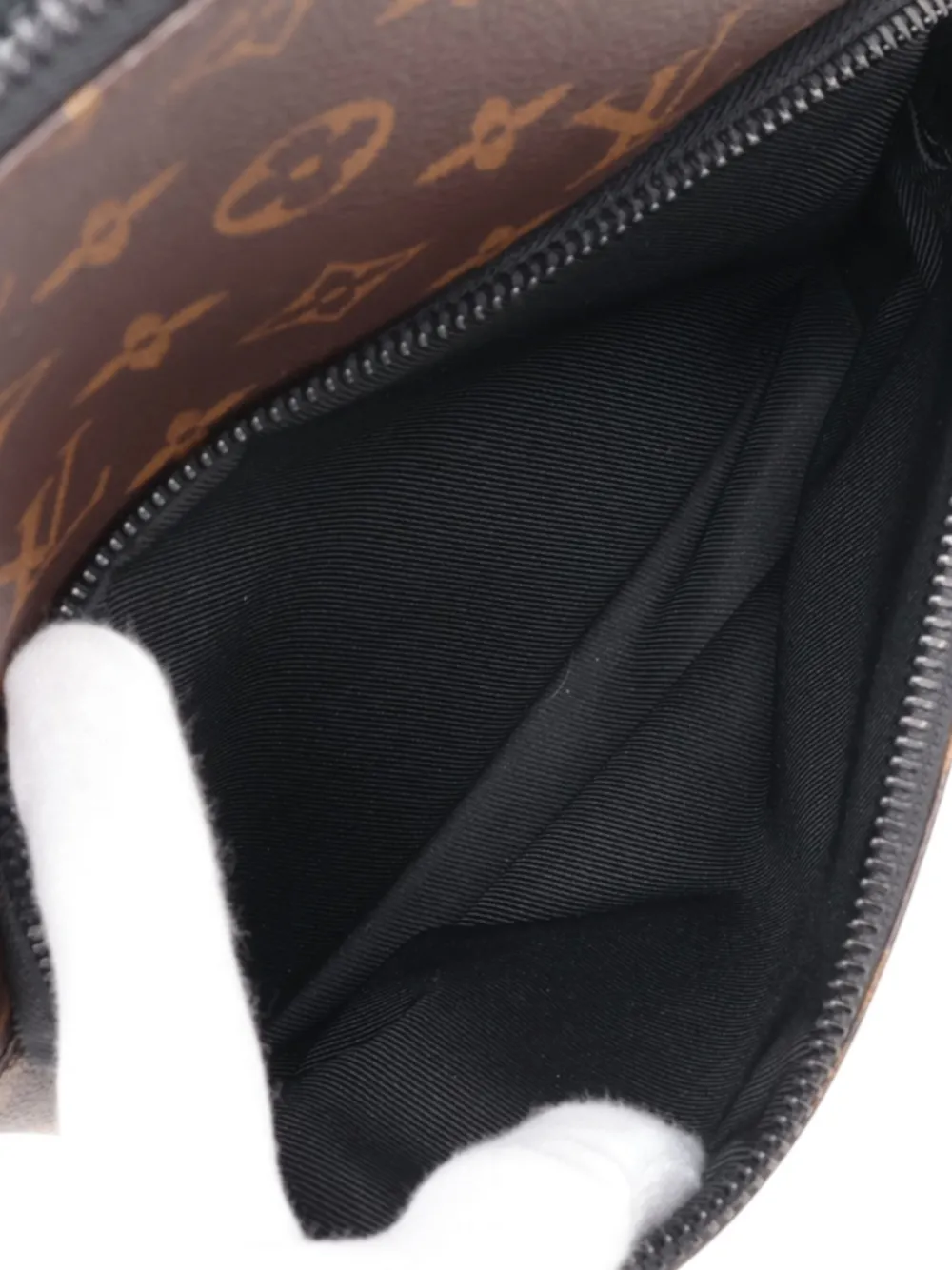 Louis Vuitton Pre-Owned 2021-2026 Monogram Macassar Avenue