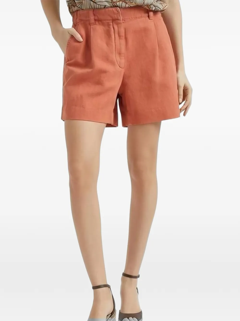 Brunello Cucinelli Geplooide shorts met elastische taille Oranje