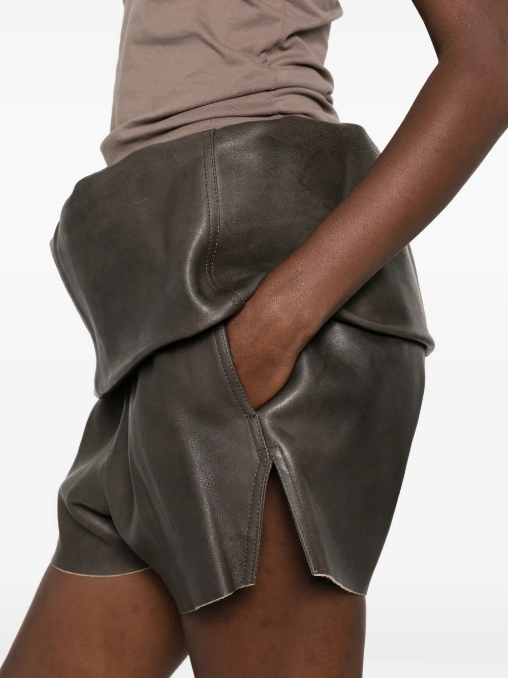 Rick Owens Crater fold-over leather shorts Grijs