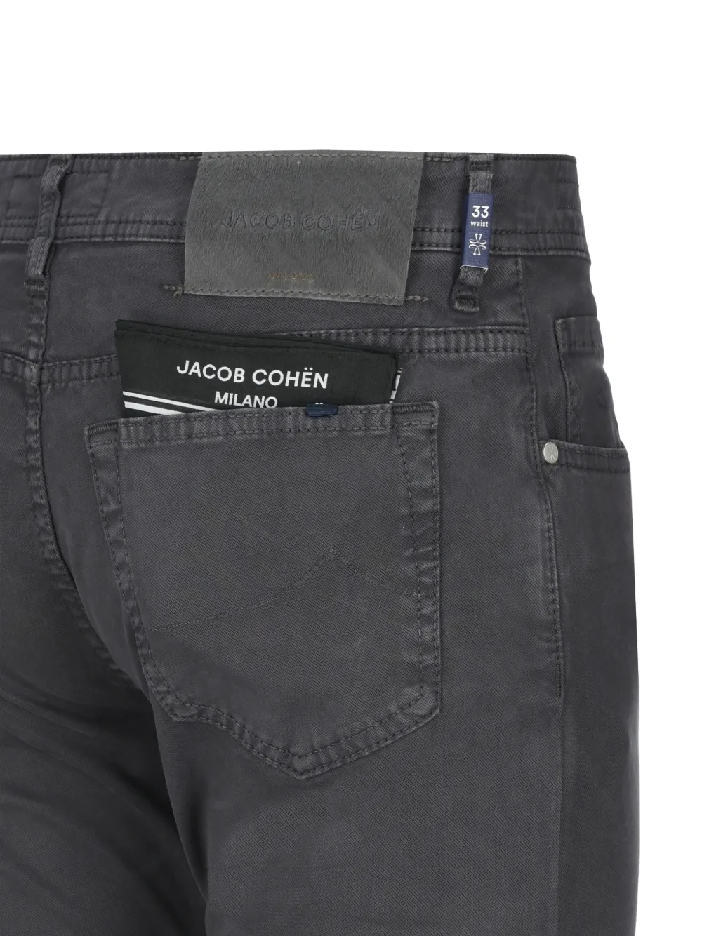 Jacob Cohën logo-patch trousers Grijs