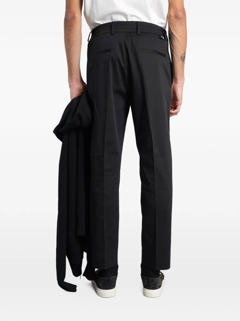 Low Brand George elasticated-waistband tailored trousers Zwart