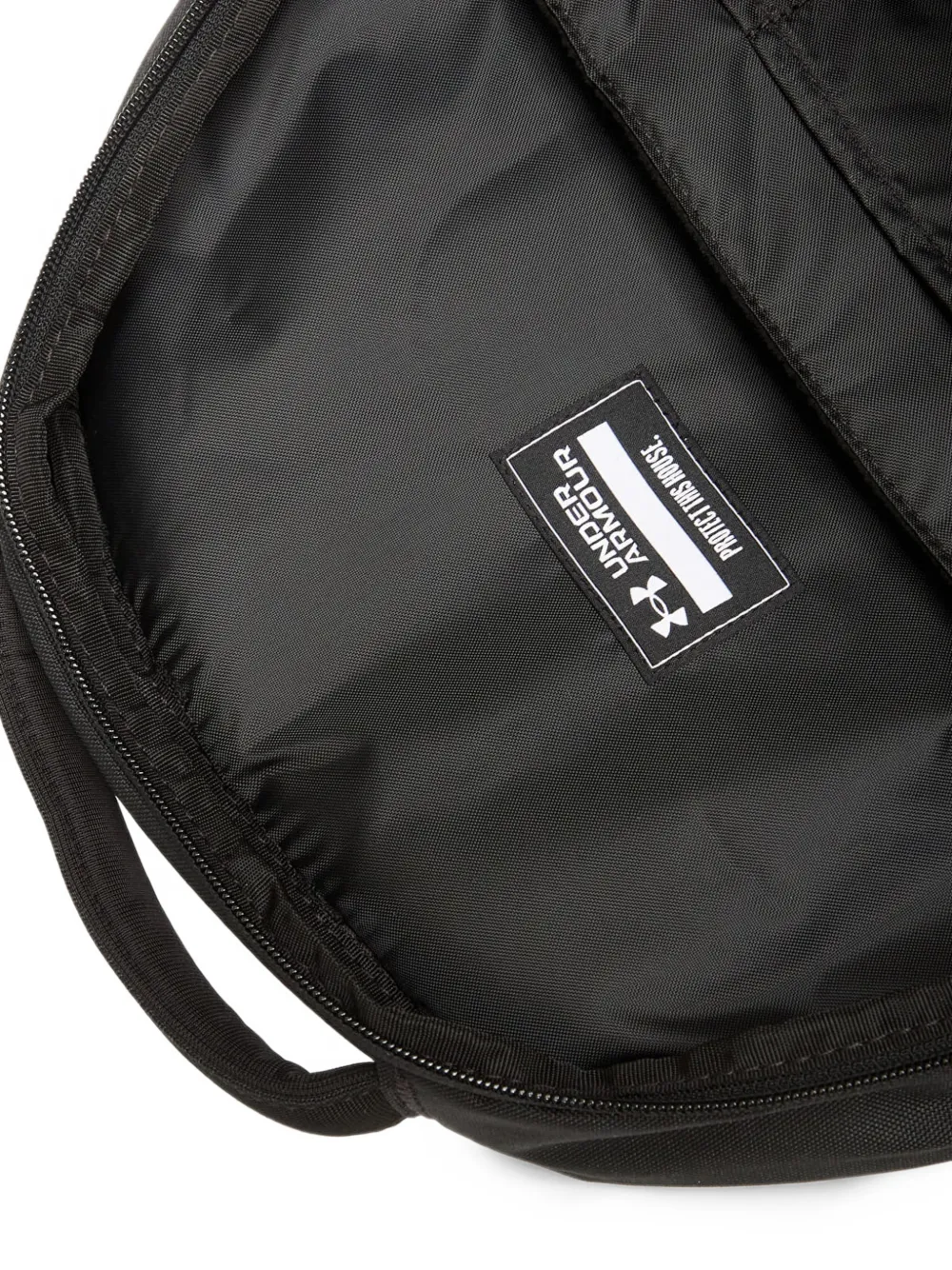 Under Armour Hustle Pro 6.0 backpack Zwart