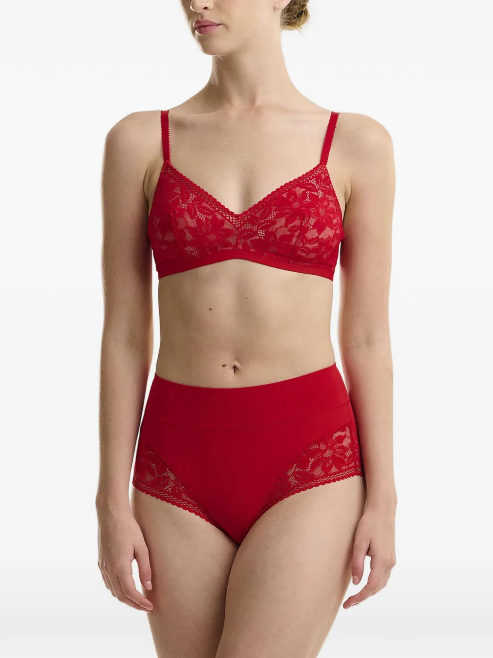 Wolford High waist slip met afwerking van kant Rood