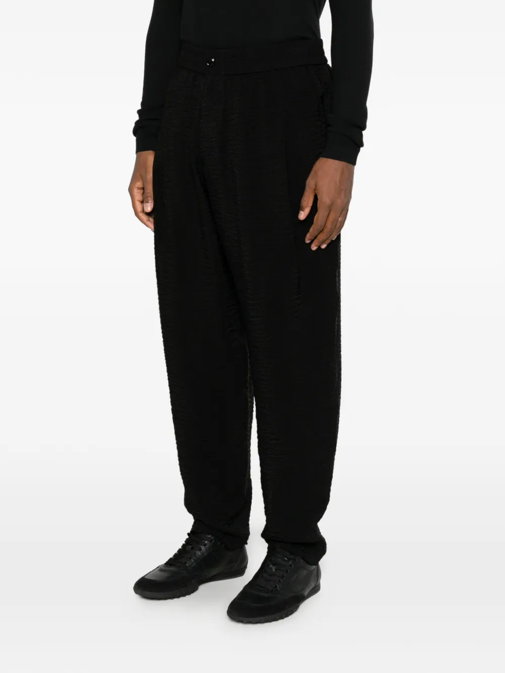 Giorgio Armani textured tapered trousers Zwart
