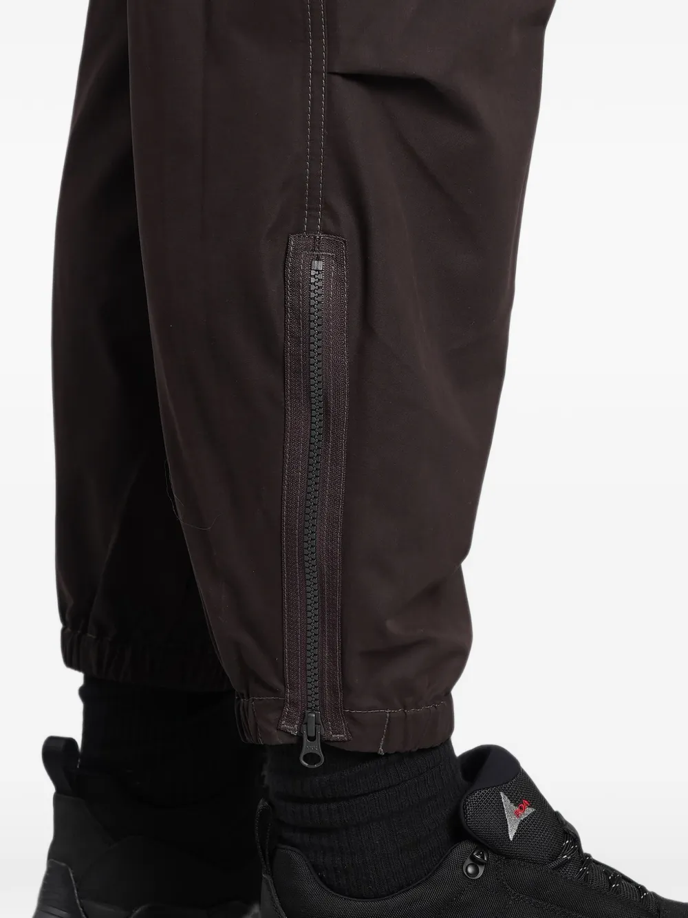 and Wander belted zip-cuff straight-leg cargo trousers Bruin