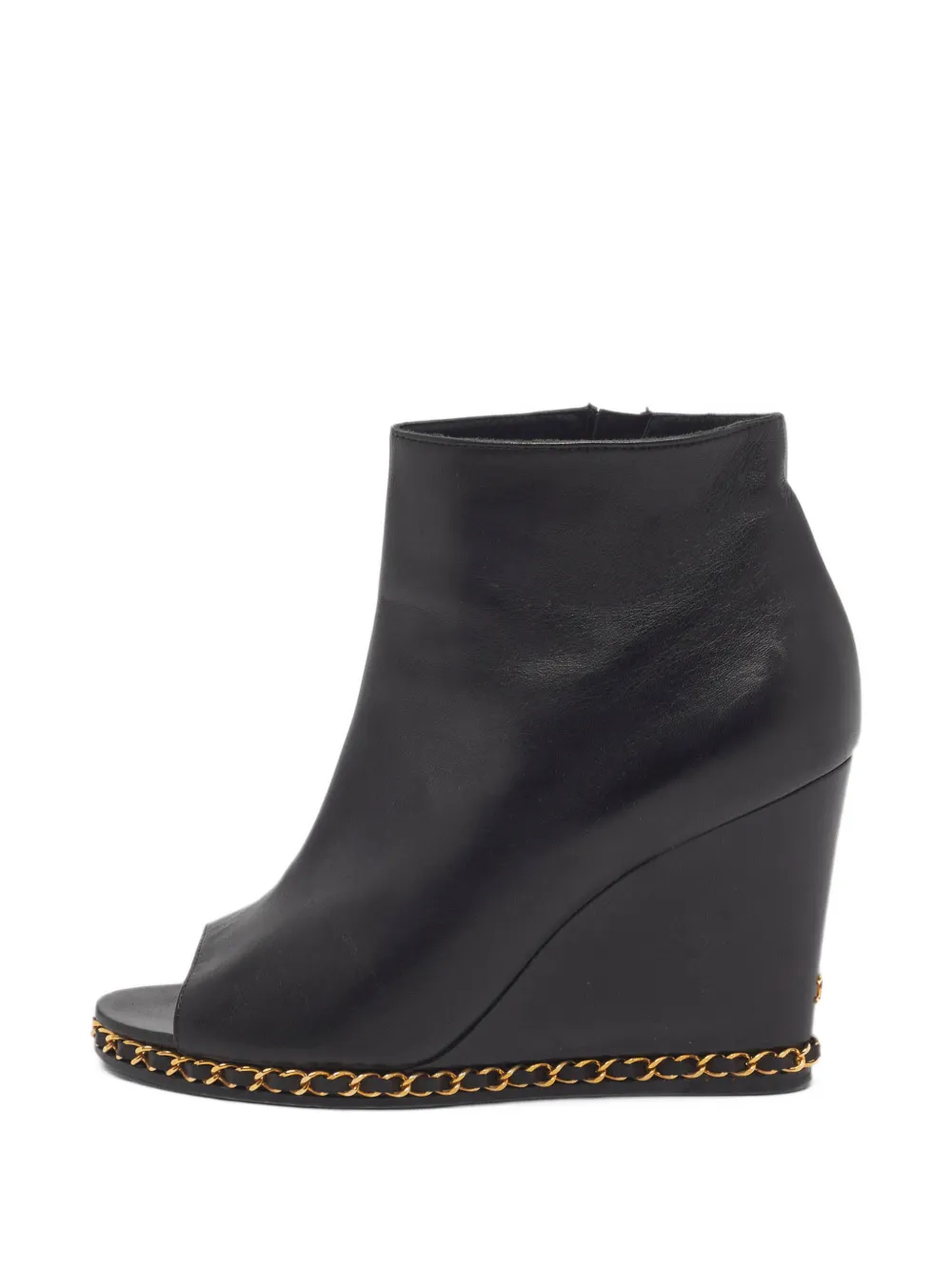 CHANEL Pre-Owned Stiefeletten mit Keilabsatz und Kettengliedern - Schwarz