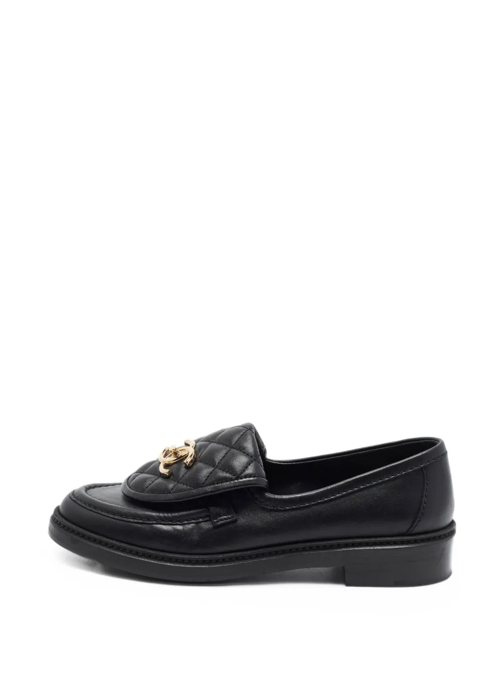 Pre-owned Chanel Quilted Cc Turn-lock Loafers In Black
