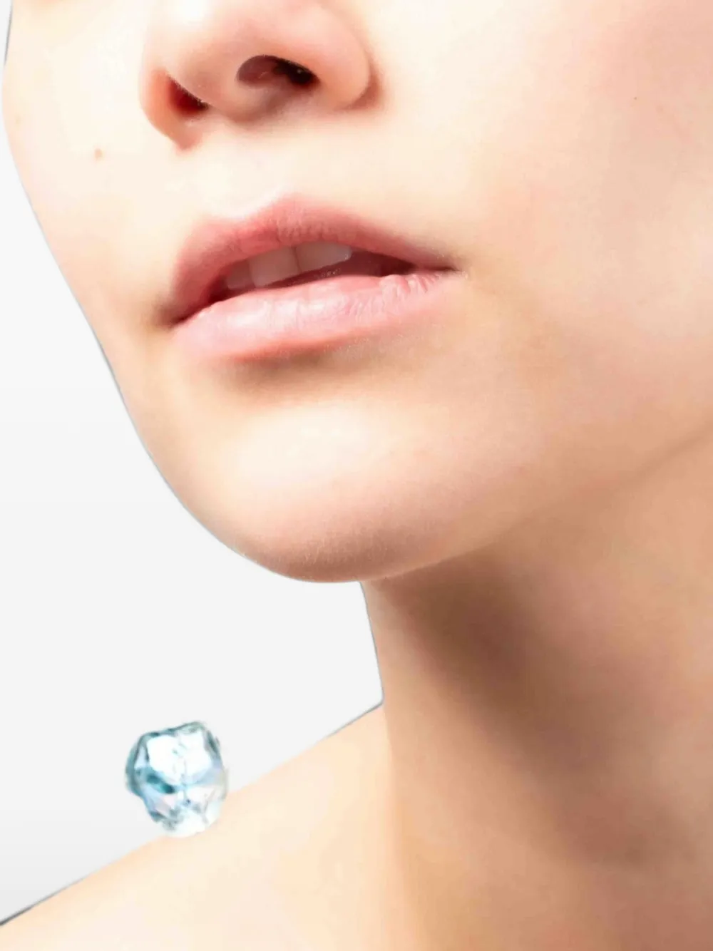 SALVÁREA Soplo S drop-design earrings