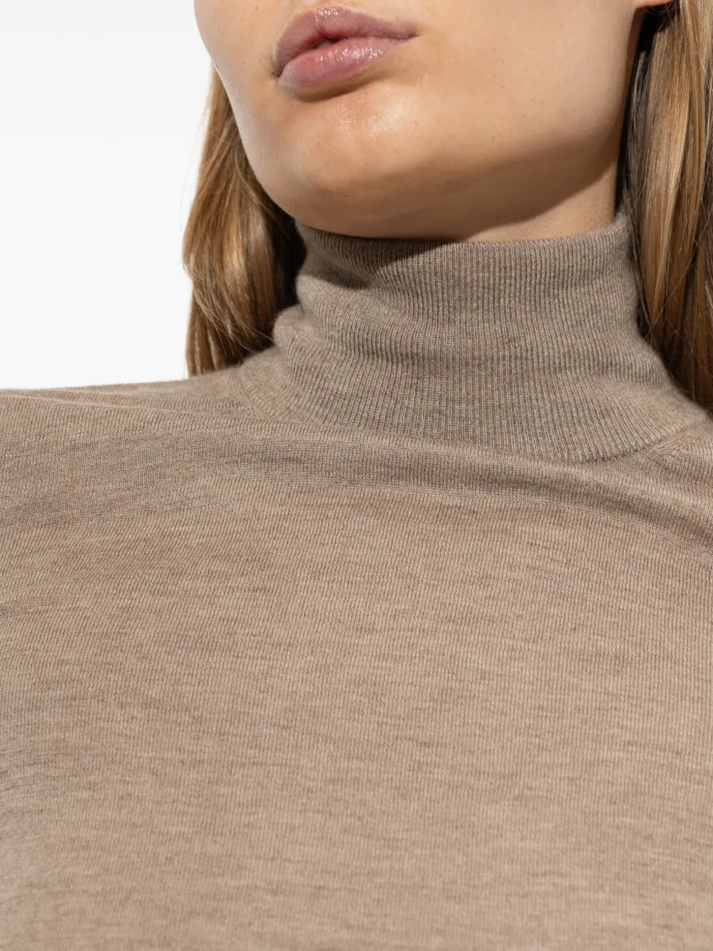 Max Mara Kasjmier trui met polokraag en garen Beige