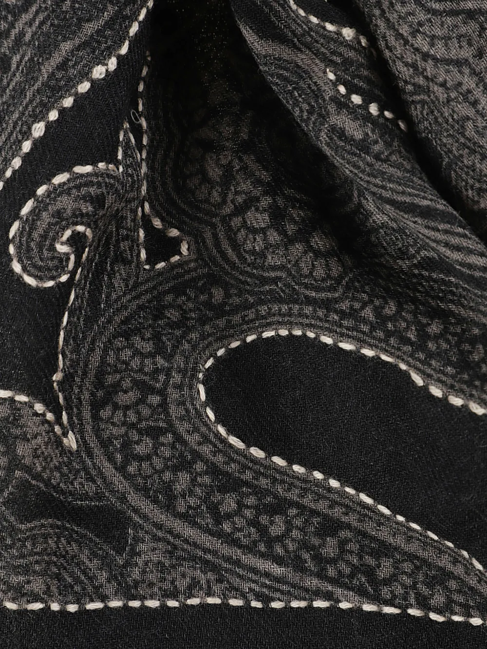 Altea paisley-print contrast-stitched scarf Zwart