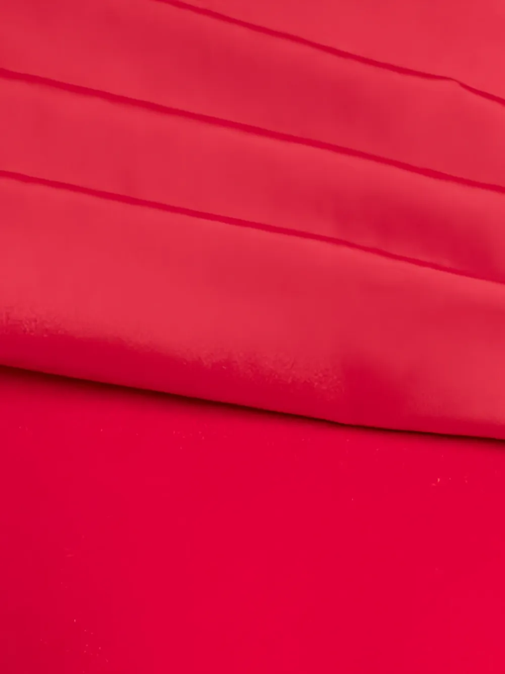 Tadashi Shoji pleated off-shoulder maxi dress Rood