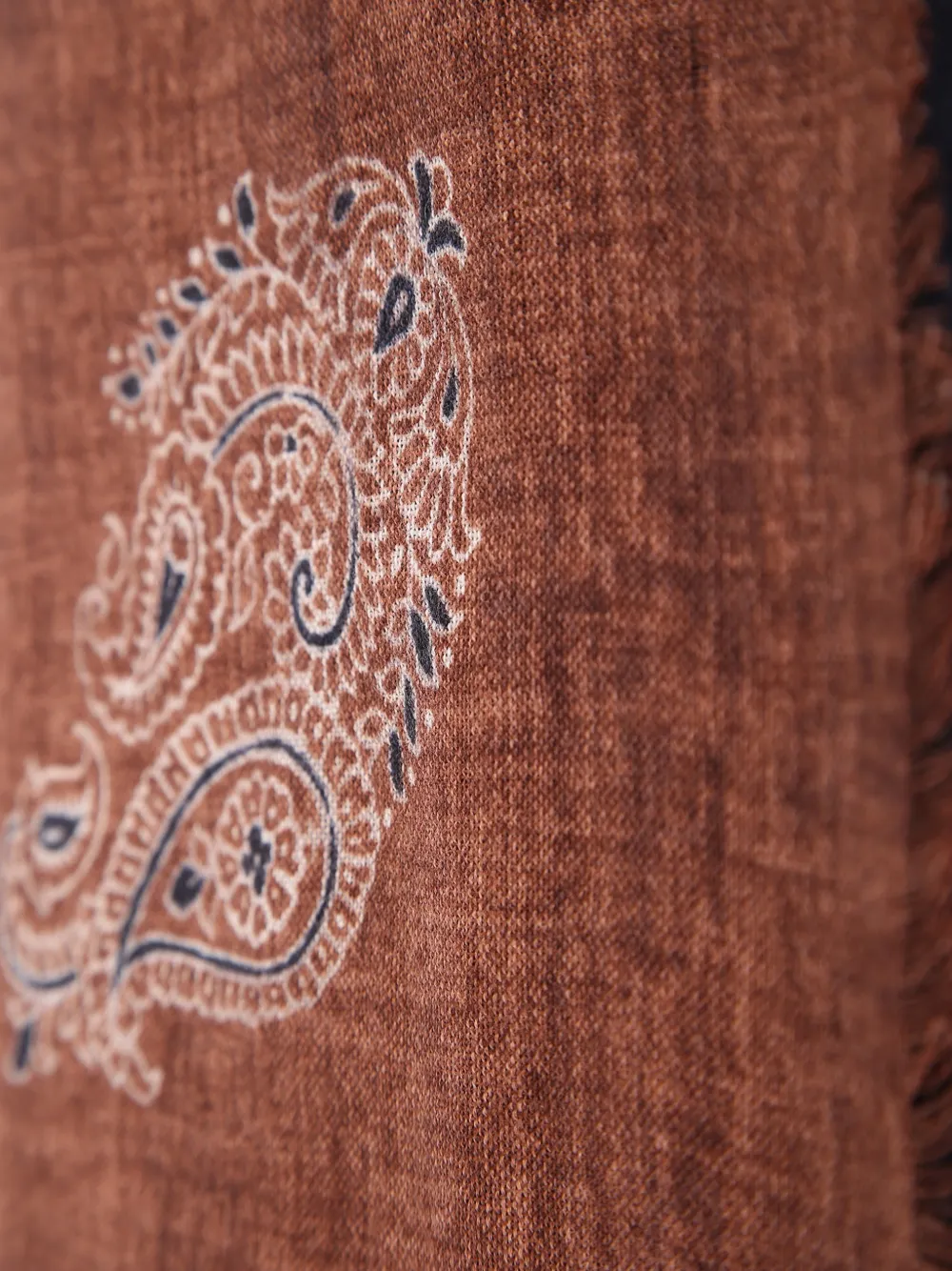 Dell'oglio paisley-print frayed scarf Rood
