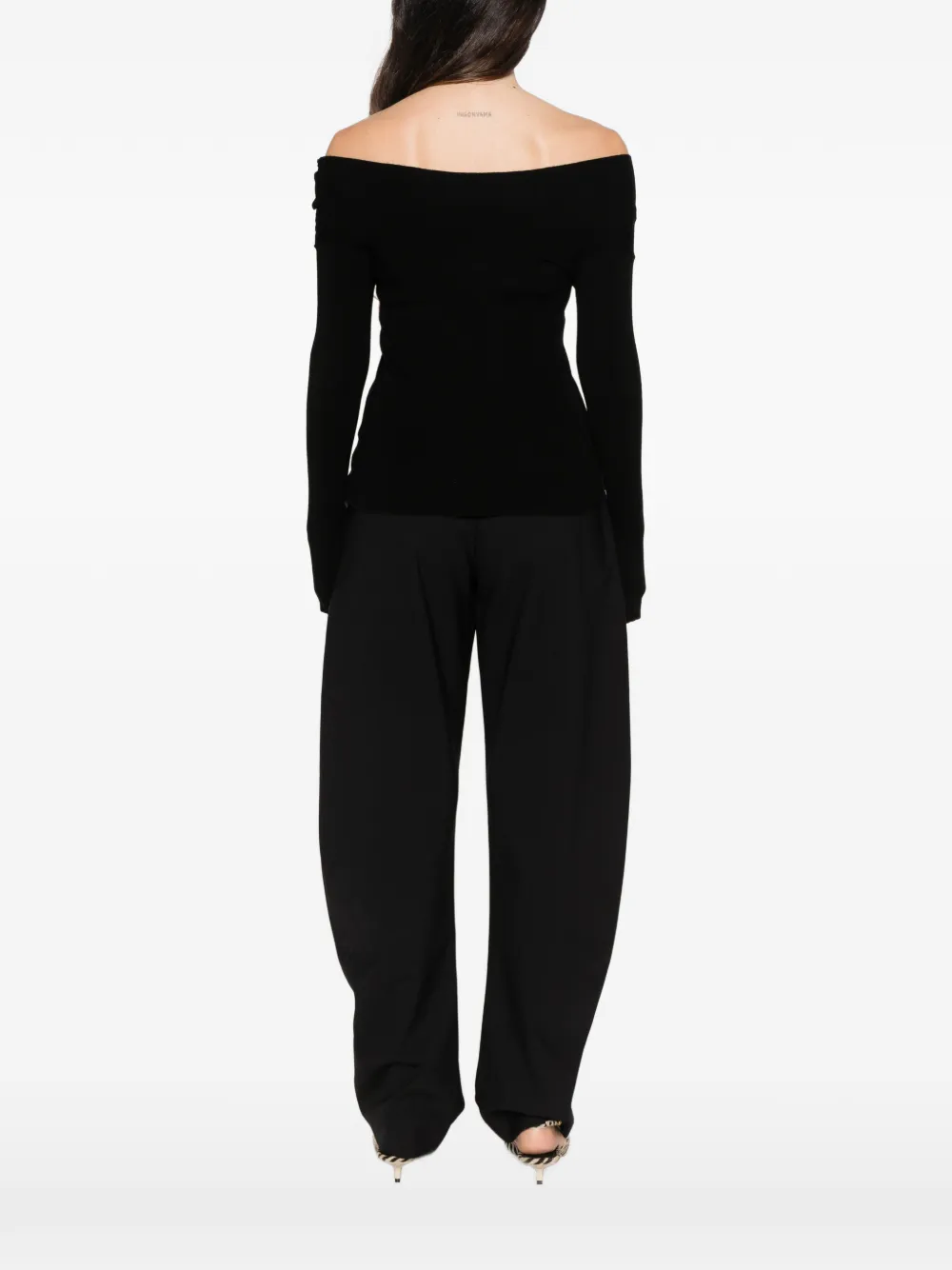 IVORY PARIS Cleo twisted-front sweater Zwart