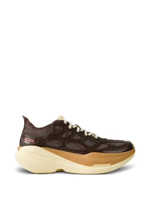 HOKA tenis en colaboración con Caged