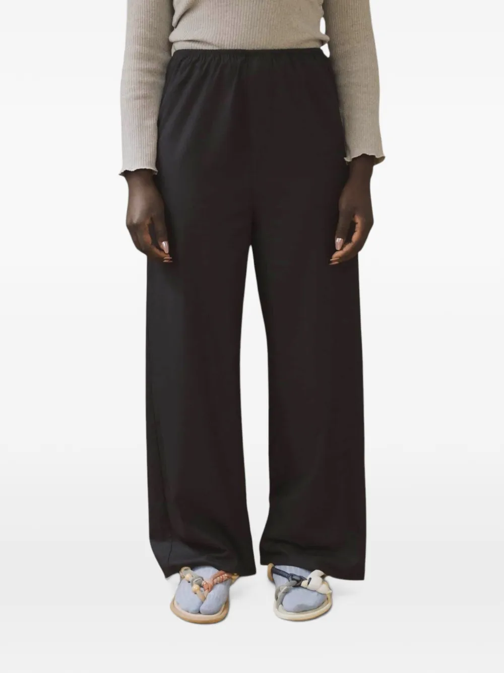 Baserange Stoa silk trousers - Noir Baserange Stoa silk trousers - Noir