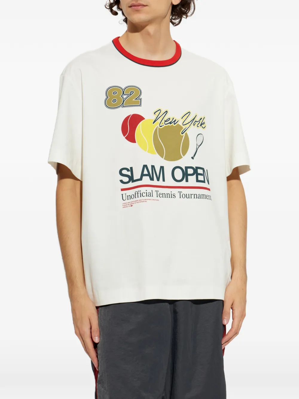 Lacoste Runway T-shirt met tennisprint Beige